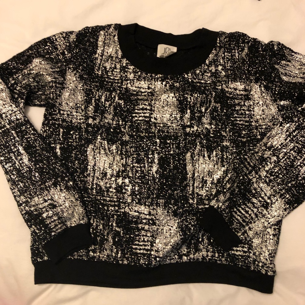 DRA metallic top